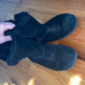 black off brand ugg style boots